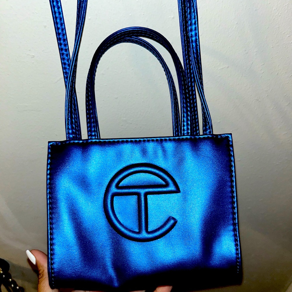 Small Telfar bag color Cobalt